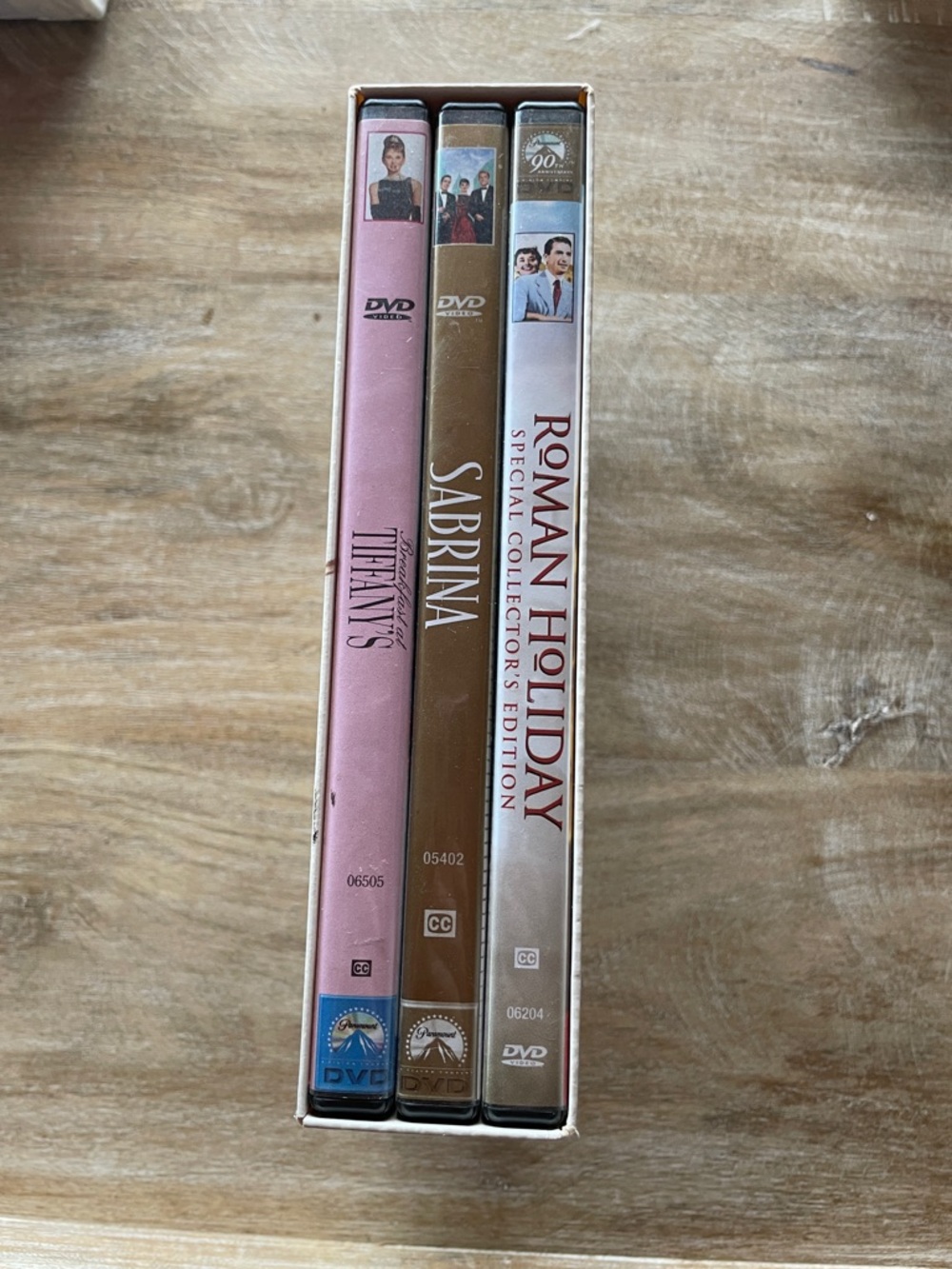 The Audrey Hepburn DVD Collection - Picture 2 of 8